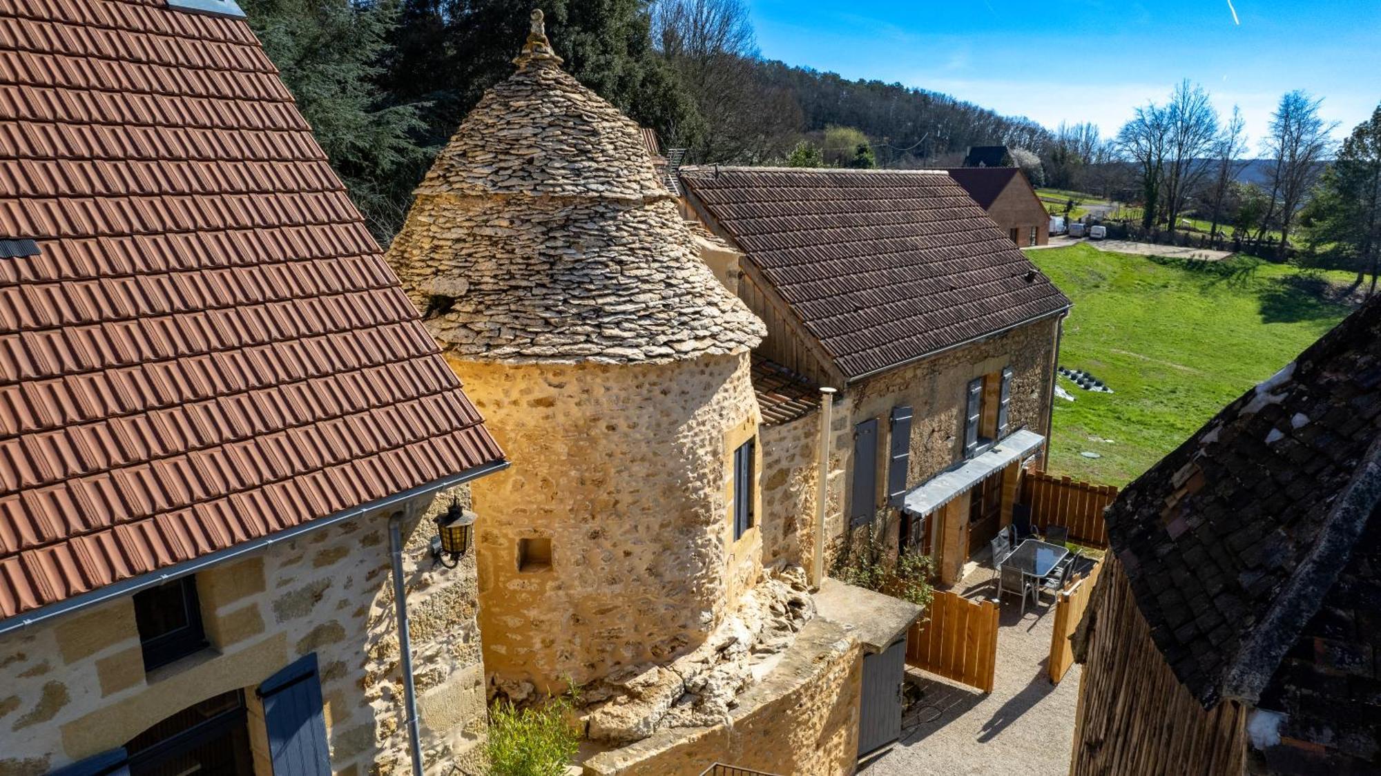 Domaine De La Source Villa Castels Екстериор снимка